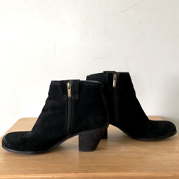Sam Edelman Distress Black Suede Heeled Booties, Size 8 - Picture 3 of 16